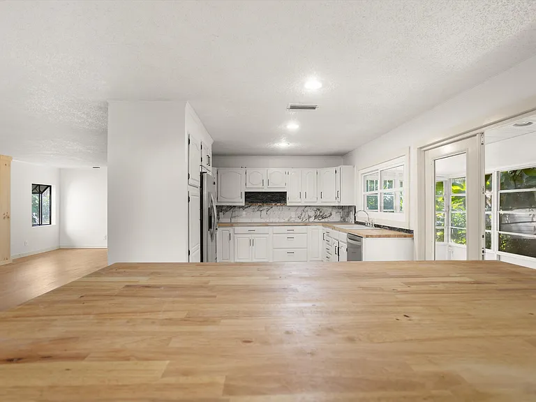 8725 Erie Ln — Photo 20