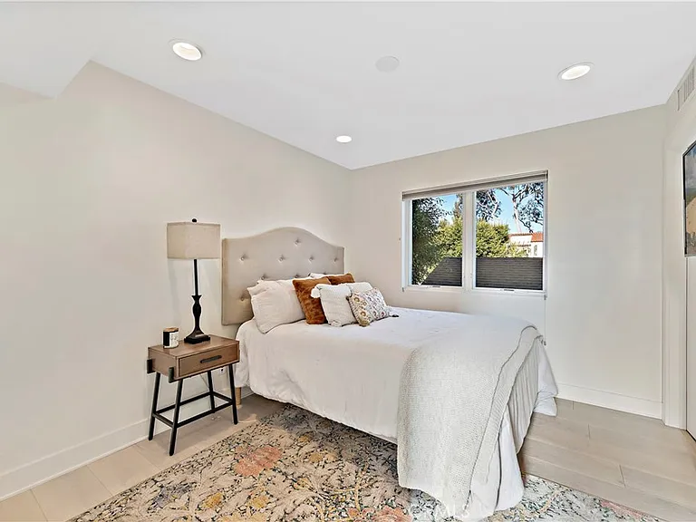 415 Marguerite Ave — Photo 41