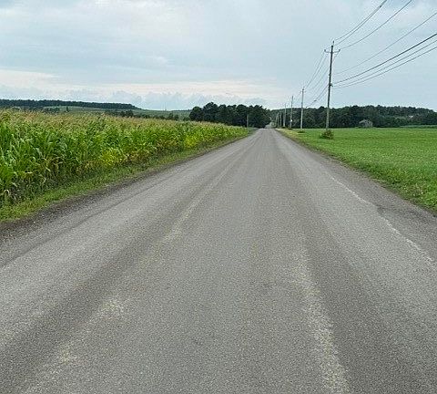 5th image of 357 Smith Hill Rd