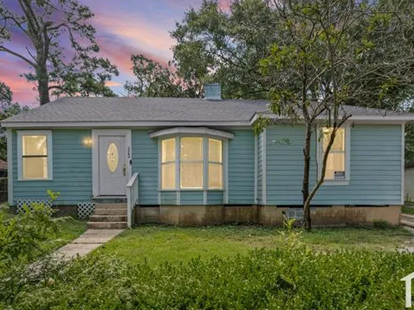 2063 N Gimon Cir, Mobile, AL 36605