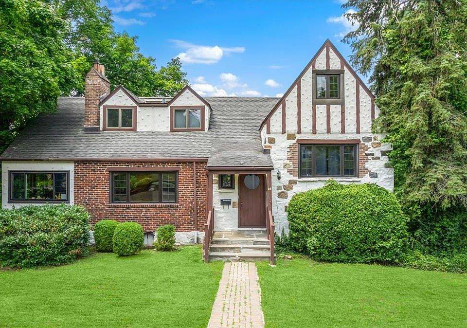 1st image of 38 Fenimore Drive
