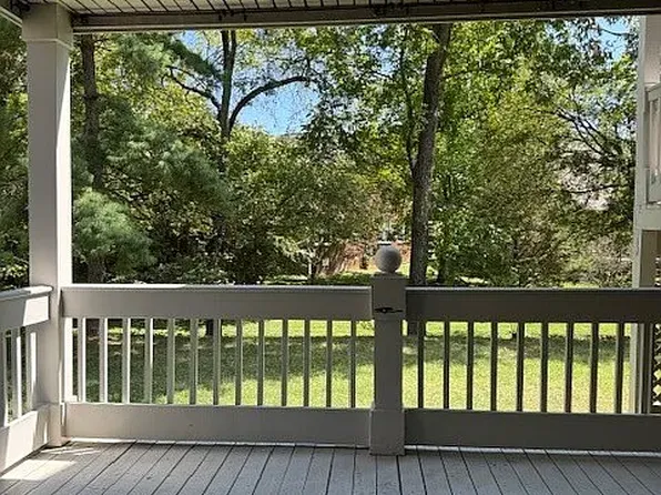 301 Ashlawn Ct, Nashville, TN 37215