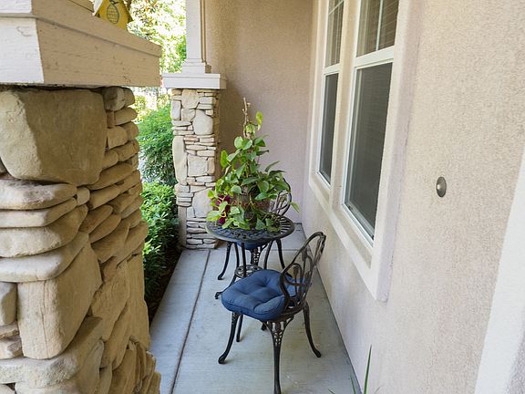 2nd image of 30505 Canyon Hills Rd Unit 303