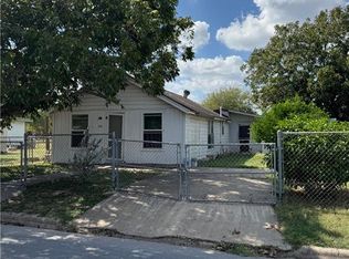 303 N Esperanza St, Pharr, TX 78577