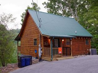 1319 Indian Ct, Sevierville, TN 37876