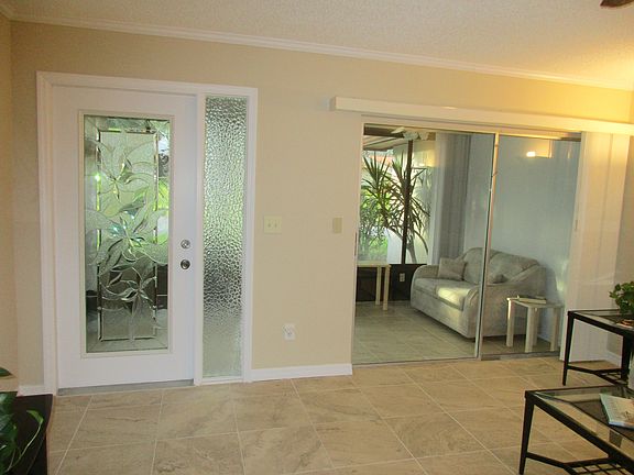 4th image of 2291 Shelly Dr APT A