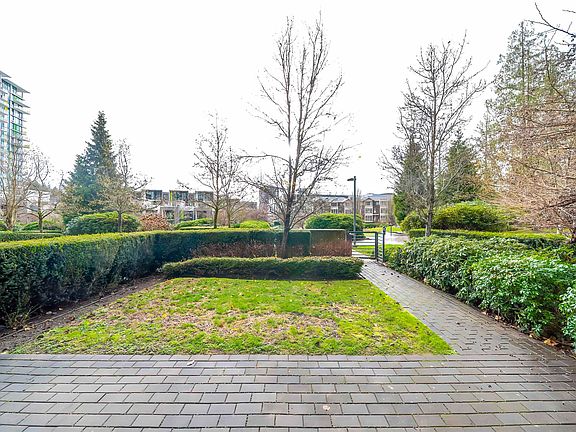 2nd image of 5638 Birney Ave #107