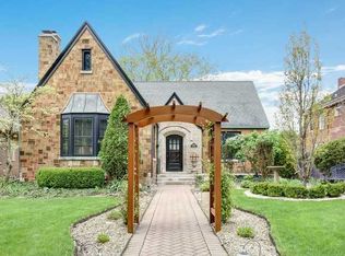 12944 Elm St, Blue Island, IL 60406