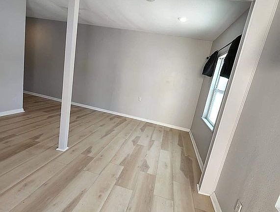 5th image of 1504 9th Ave N #1/2