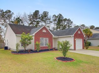 272 Avonshire Dr, Summerville, SC 29483