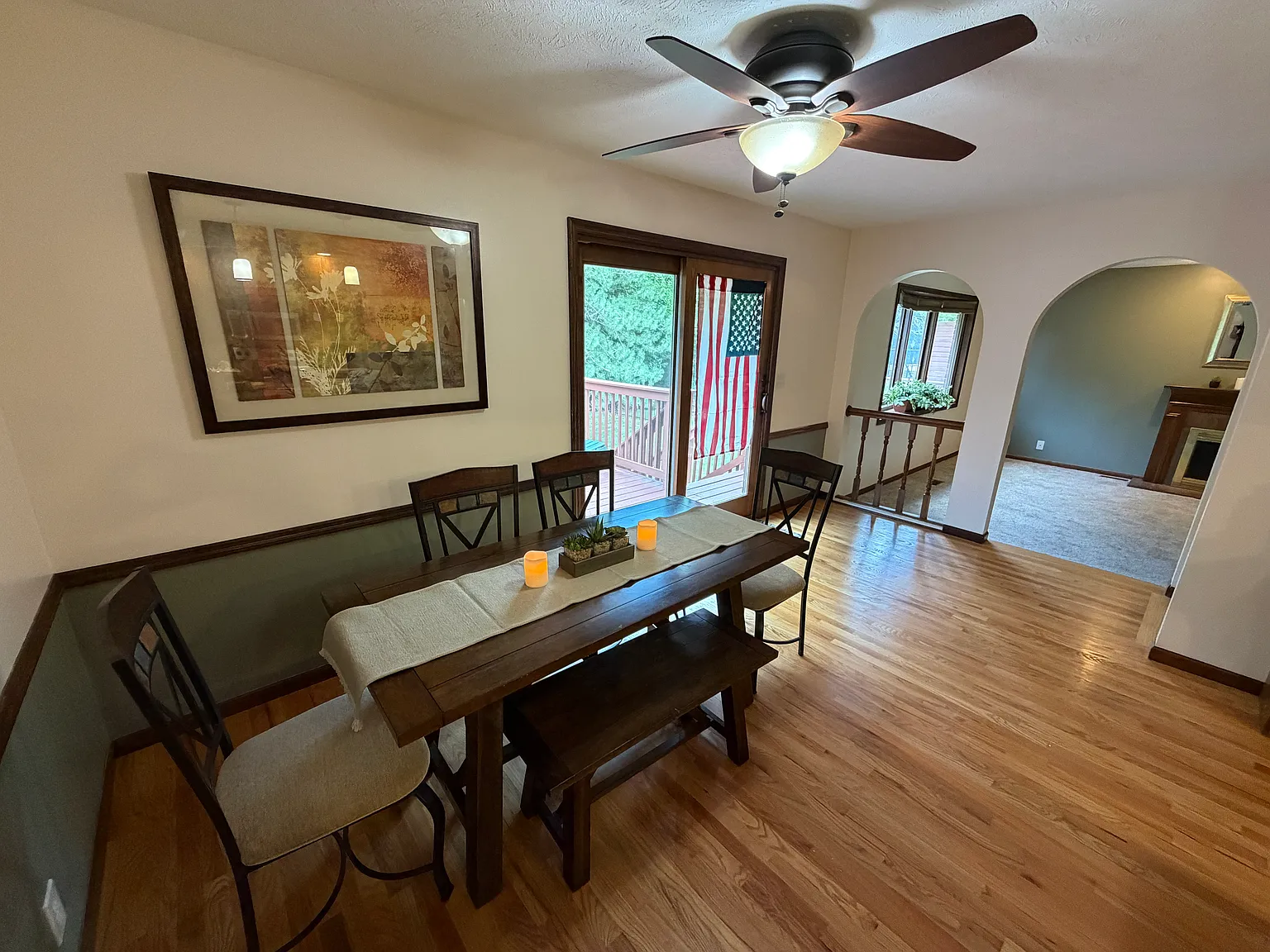 4 bed, 2.5 bath, 2264 sqft, $2,500 — Photo 4