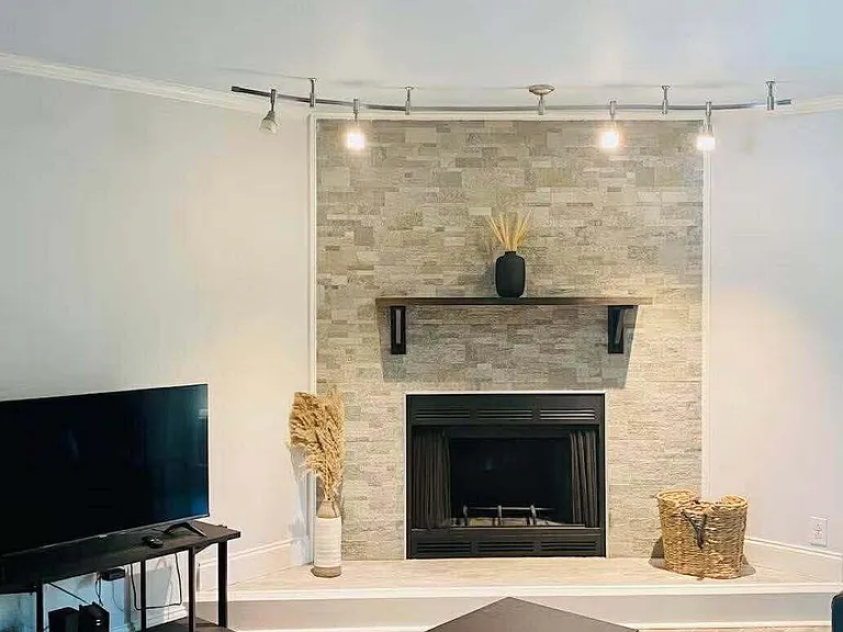 4525 Kimberly Way — Photo 6
