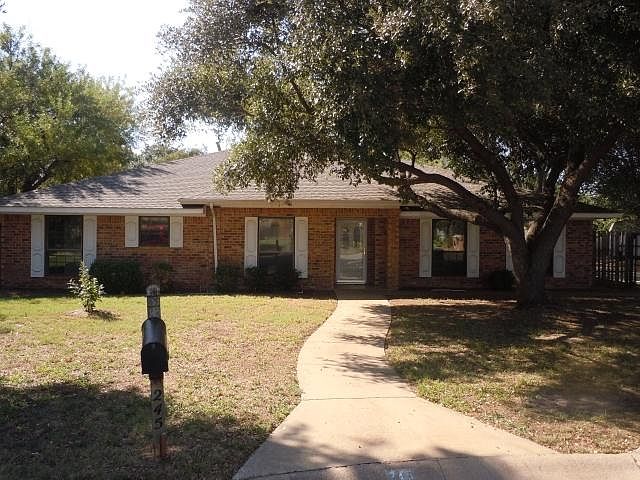 1st image of 245 Highland Knls