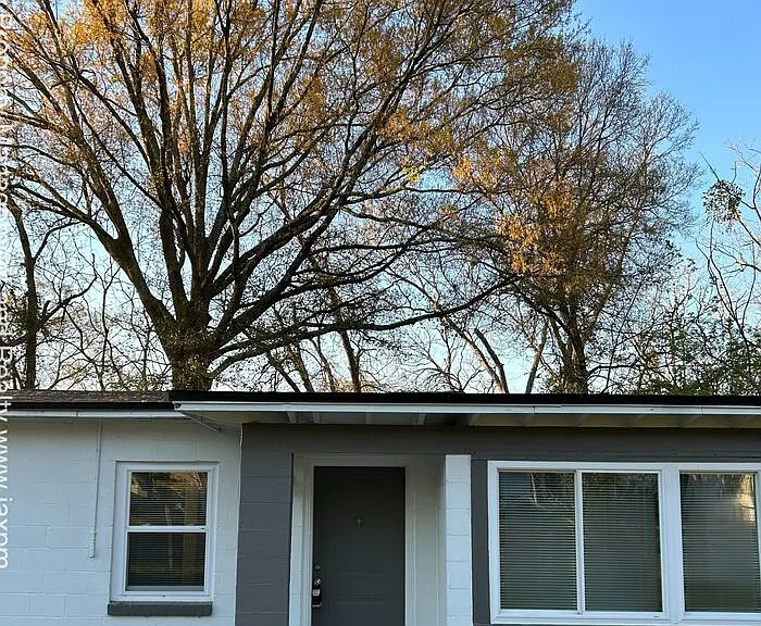 2540 Orchard St — Photo 3