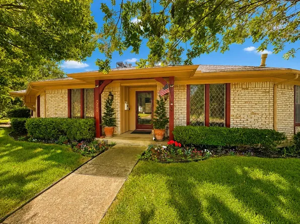 7260 Alto Caro Dr, Dallas, TX 75248