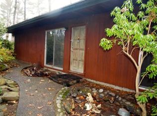 4 Oak Ter, Georgetown, MA 01833