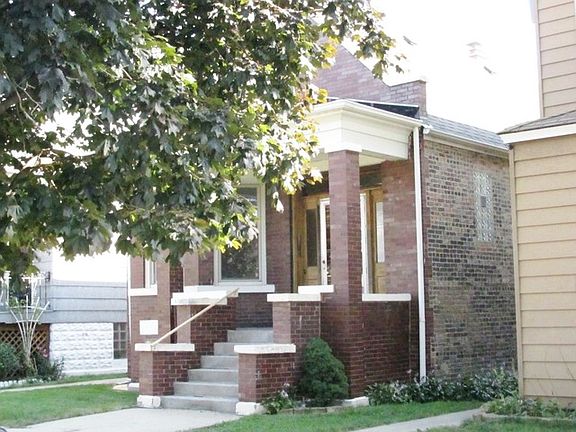 3rd image of 5219 W 30th Pl