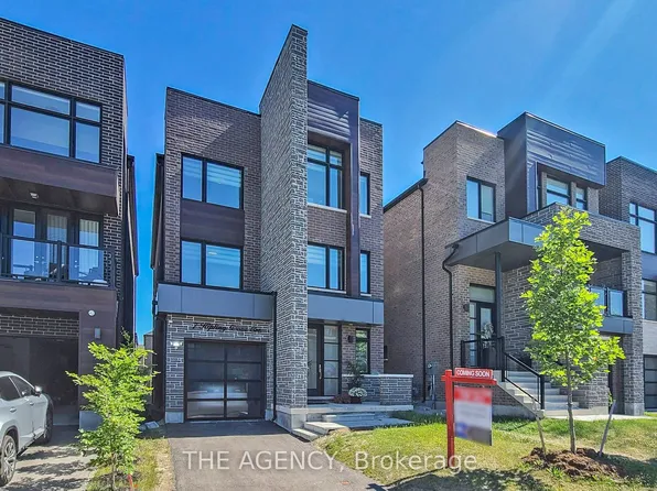 7 Kipling Grove Ct, Toronto, ON M9B 0C6