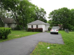 12 Cypress Ln, Yorktown Heights, NY 10598