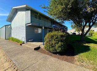 345 Moore St, Harrisburg, OR 97446