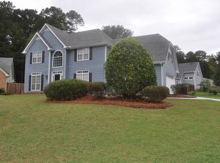 374 Seneca Dr, Lawrenceville, GA 30044