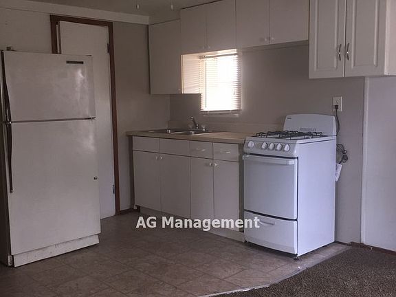 2nd image of 8615 Pontiac Lake Rd APT 10