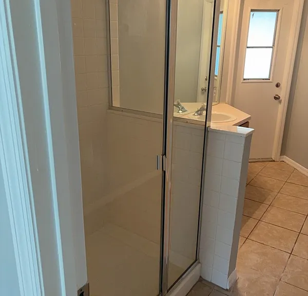 6005 Jessica Dr — Photo 14