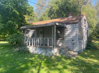2833 Stevenson St, Gary, IN 46406