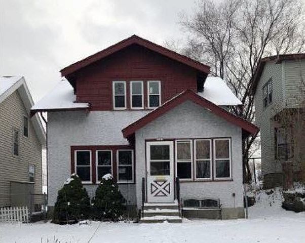 1st image of 1044 Minnehaha Ave W