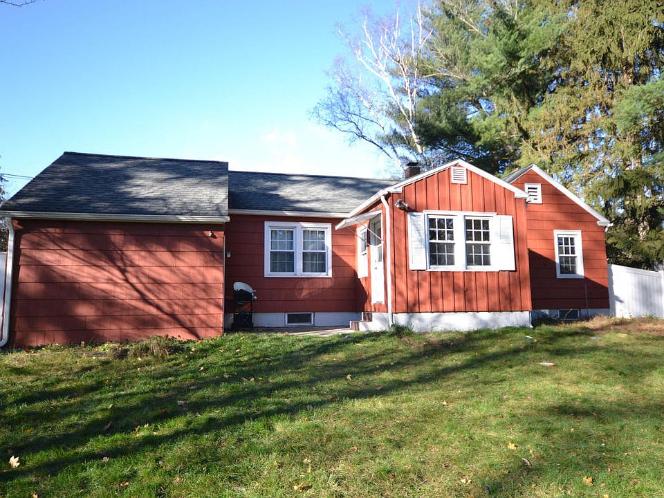 9 Webster Ave, Glens Falls, NY 12801 Zillow