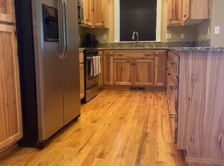 2438 Cherry Blossom Dr NW, Salem, OR 97304