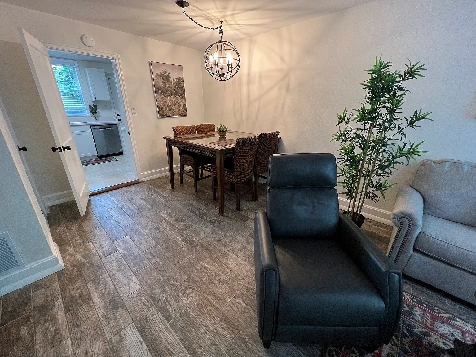 2 bed, 957 sqft, $2,500 — Photo 4