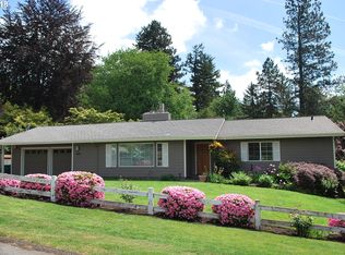 3899 SW Bridlemile Ln, Portland, OR 97221