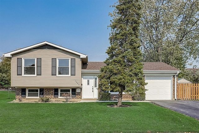 1st image of 1007 Hastings Ln