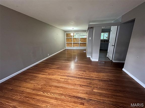 2nd image of 10514 Rothwell Dr