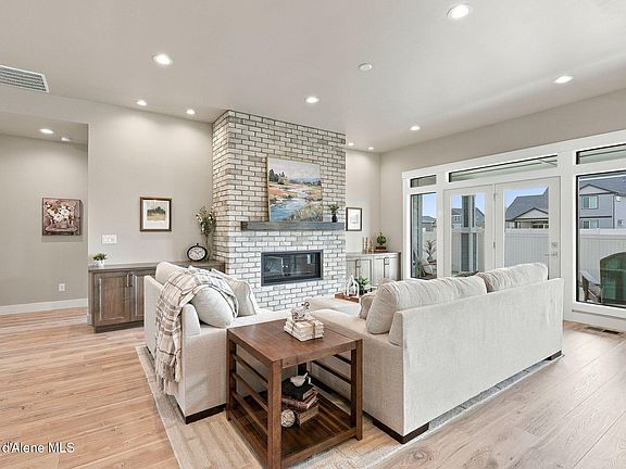 5th image of 4492 W Enclave Way
