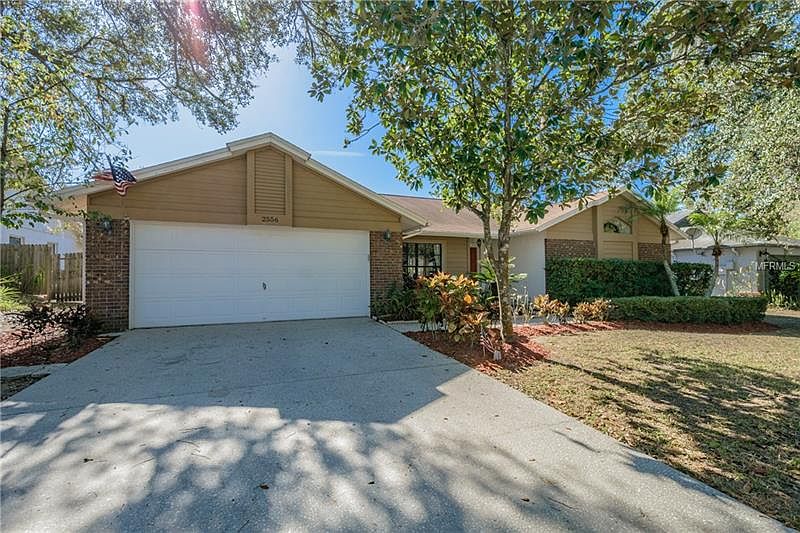 1st image of 2556 Brimhollow Dr