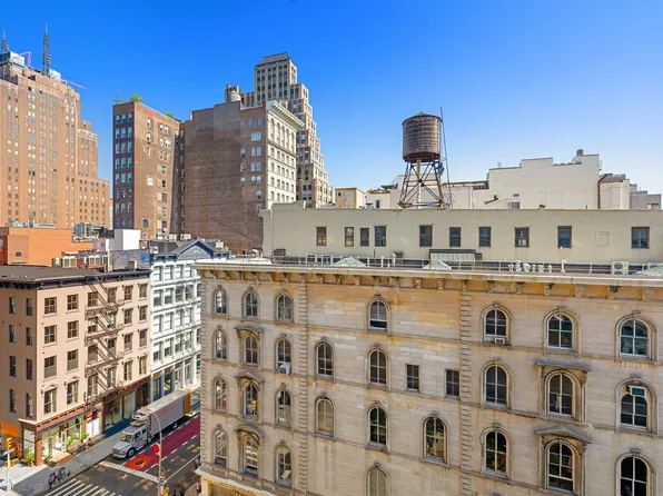 376 Broadway image 3 of 7