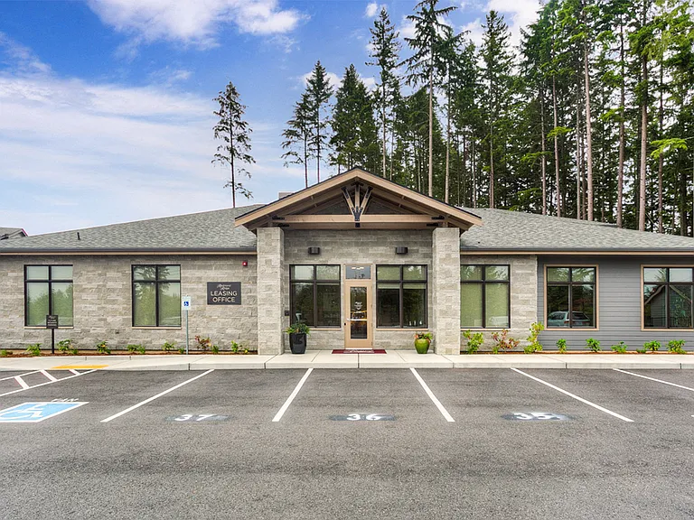Redmond Ridge — Photo 3