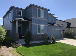 2684 SW 50th St, Redmond, OR 97756