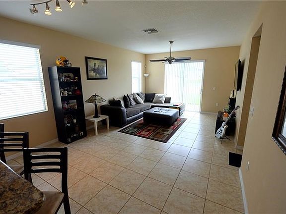 3rd image of 2750 Walden Woods Dr
