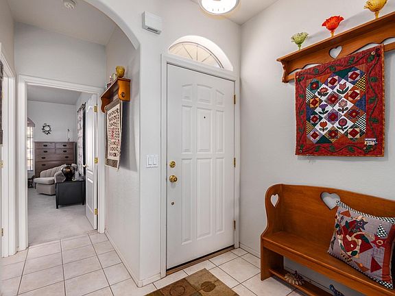 3rd image of 320 S 70th St Unit 26