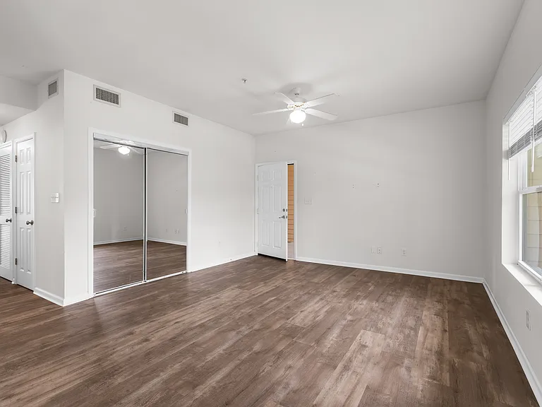 1701 E 1st St #305 — Photo 18