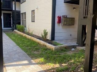 912 W 22nd 1/2 St, Austin, TX 78705