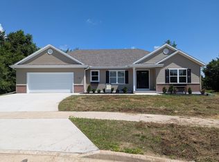 125 Vista Del Parco Dr, Sullivan, WI 53178