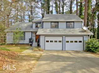 1929 Lisa Ln, Riverdale, GA 30296