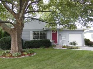 1907 Borton Ave, Essexville, MI