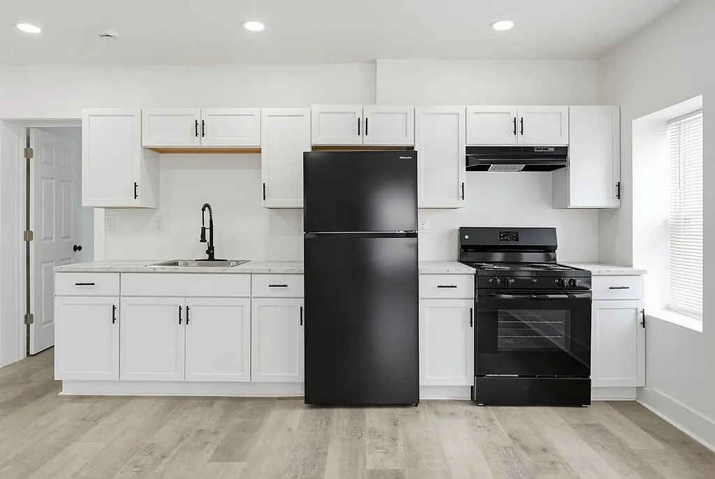 1 bed, 562 sqft, $1,100 — Photo 3