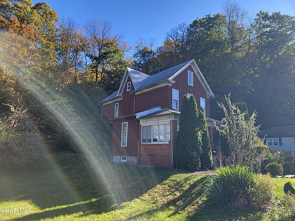 3rd image of 2115 Birmingham Pike