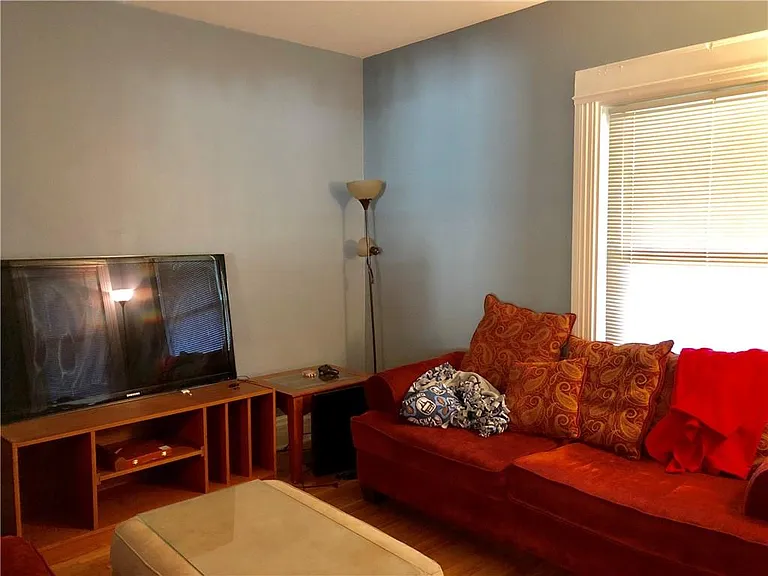 95 Avondale Park #95 — Photo 6